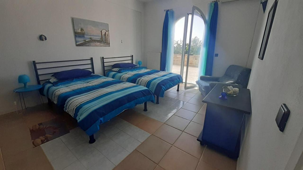 Charly Point Villa Methoni  Extérieur photo