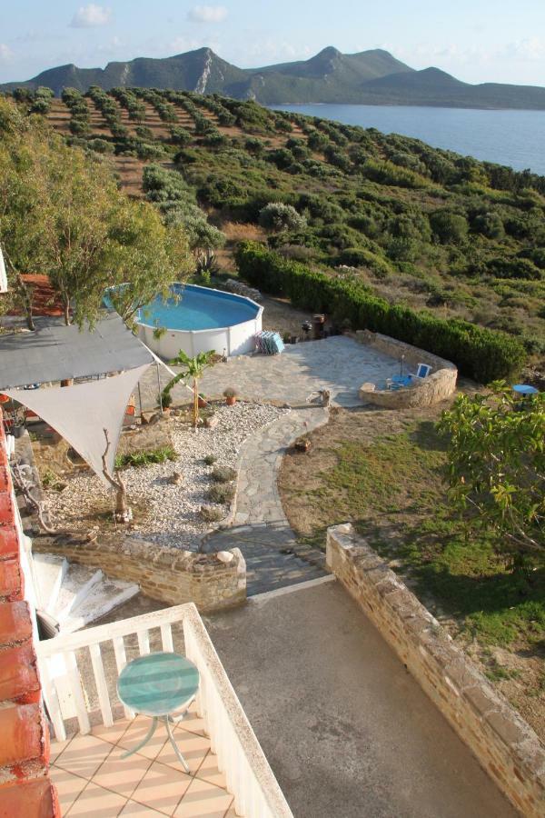Charly Point Villa Methoni  Extérieur photo