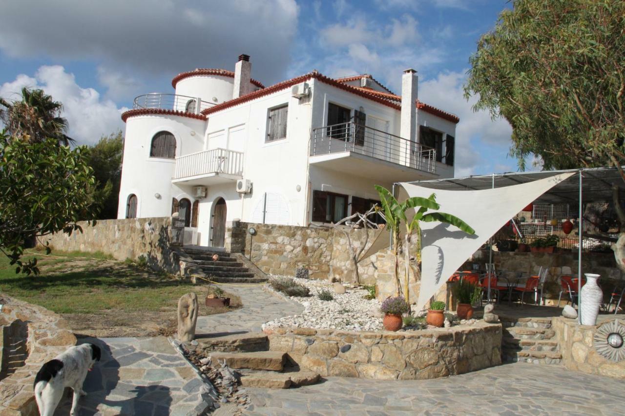 Charly Point Villa Methoni  Extérieur photo